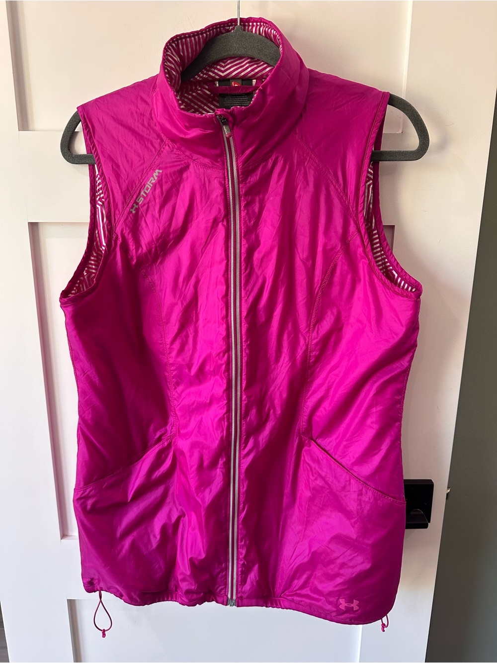 Under Armour Storm Cold Gear Vest - Size M